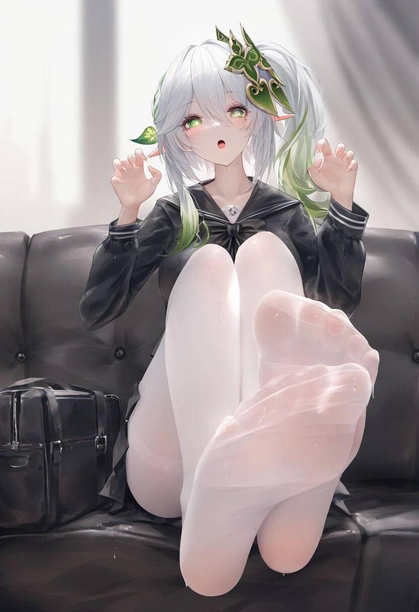 小草神の校服-pixiv插画-作品交流服务
